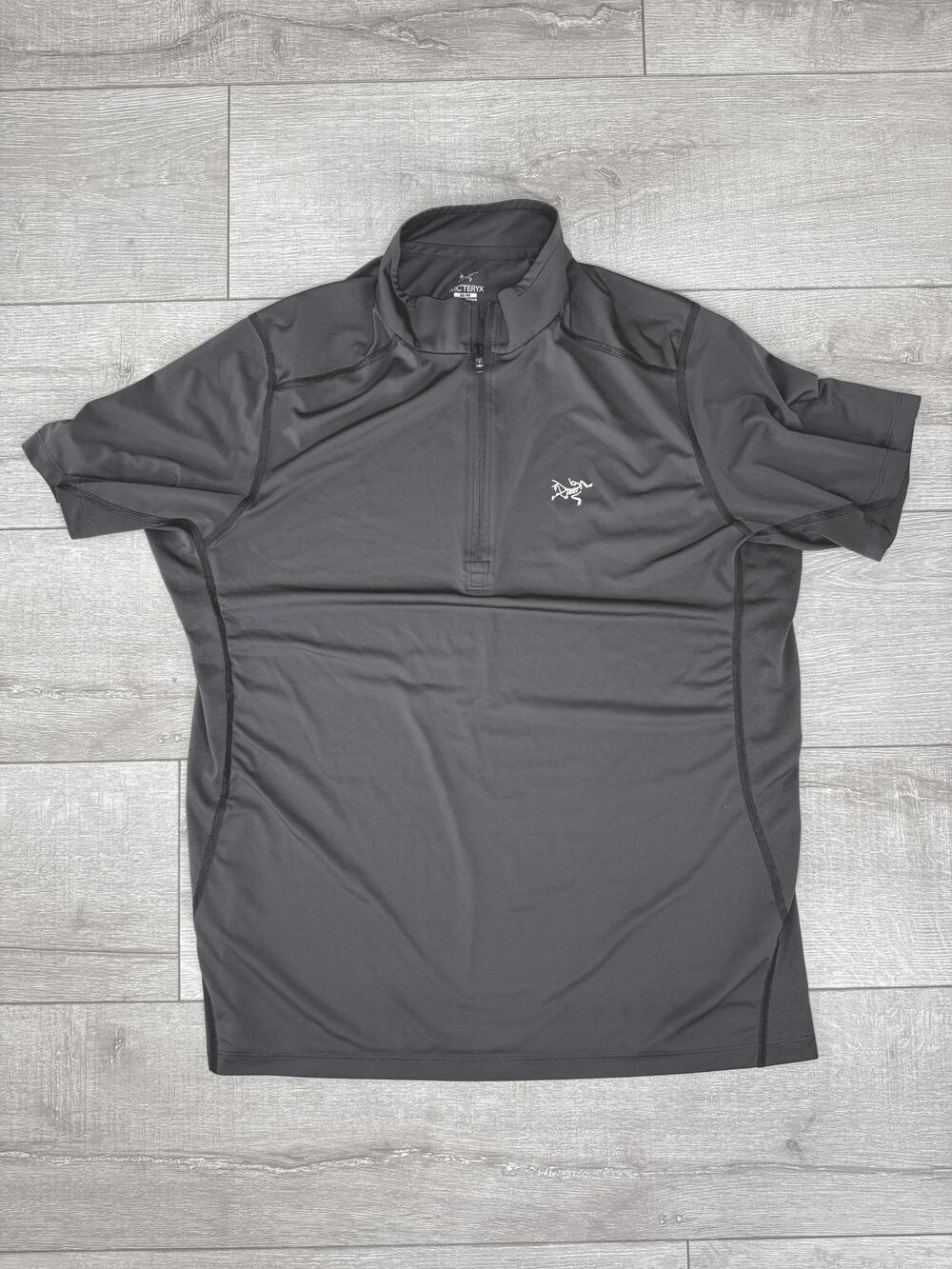 Arc'teryx Mens Accelero Comp Zip Neck SS Shirt Medium Grey